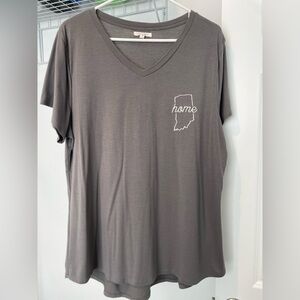 Gray Indiana home vneck shirt. Size XL.